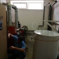 Inštalácia ležatého ohrievača vody Tatramat