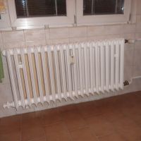 Striekanie radiátorov , maľba teplovodných rúr
